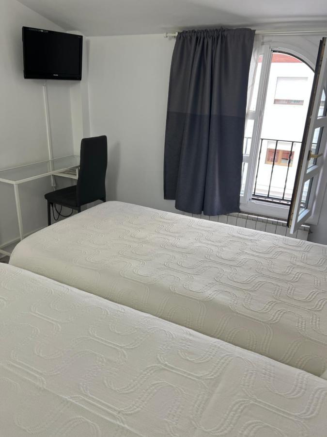 Pension Zeus Barakaldo Dış mekan fotoğraf