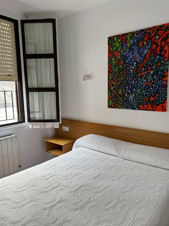 Pension Zeus Barakaldo Dış mekan fotoğraf